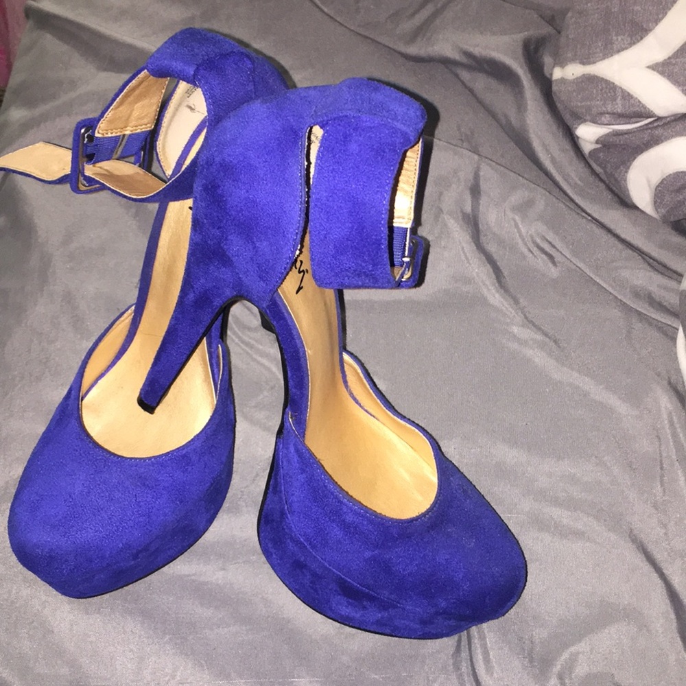 High heels😍😍
